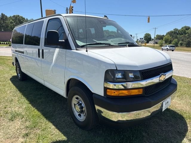 2024 Chevrolet Express Passenger 3500